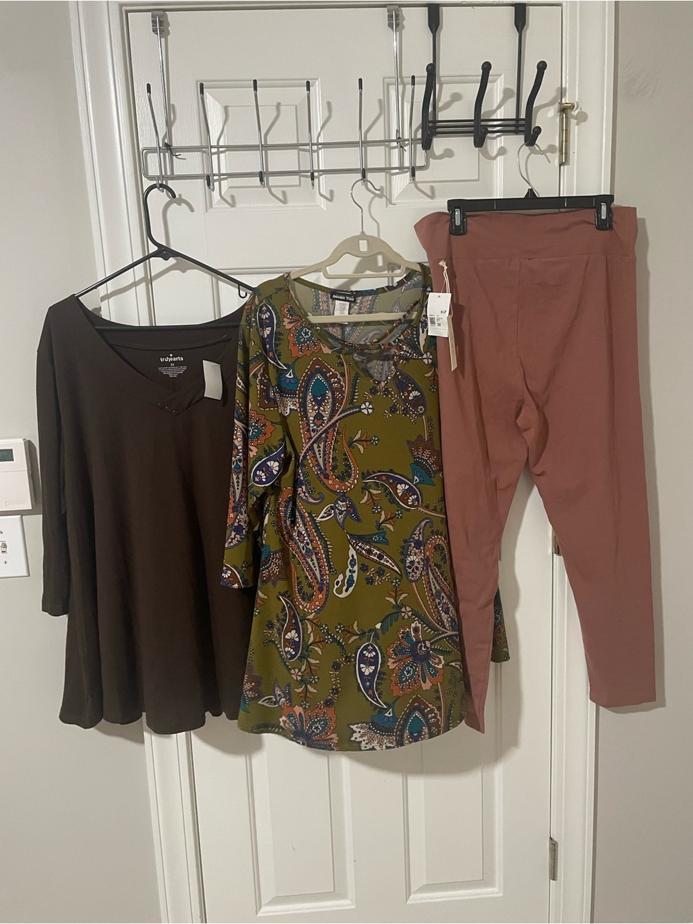 Olive Paisley V-Neck Tunic Top brown top new leggings 3x all new